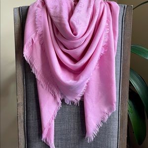 Louis Vuitton Monogram Pink Shawl